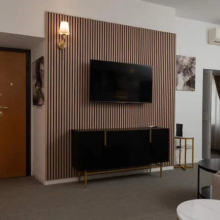 Penthouse Colosseo Iii Apartamento *
