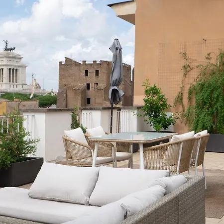 Penthouse Colosseo Iii *